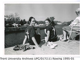 Photograph of young female Trent rowers